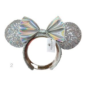 Disney Magic Mirror Silver Sequin Ear Holographic Bow Minnie Ears Headband NWT 2
